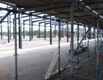 Erection of the walls of the new Spinder building in Drachten. 