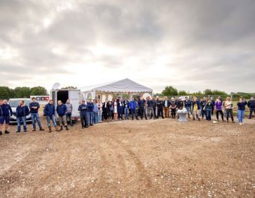 Heien 1ste paal Nieuwbouw Spinder